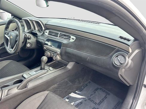 Used 2015 Chevrolet Camaro LS RWD image 25