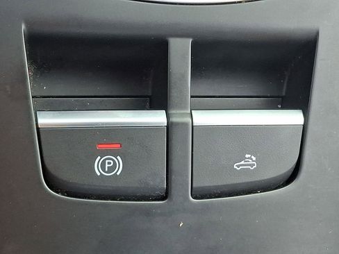 Used 2018 Audi A3 2.0T Premium w/ Convenience Package image 23