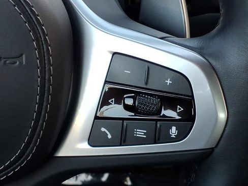 Used 2023 BMW 840i Convertible RWD image 11