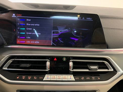 Used 2020 BMW X5 xDrive40i w/ M Sport Package AWD/4WD image 42