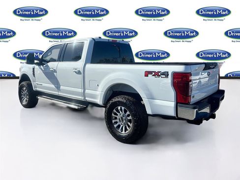 Used 2022 Ford F250 Lariat w/ Lariat Value Package image 6