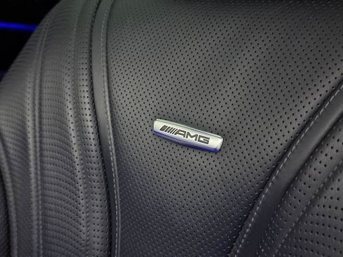 Used 2016 Mercedes-Benz S 63 AMG 4MATIC Sedan w/ Rear Seat Package image 24