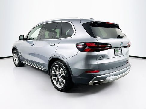 Used 2024 BMW X5 sDrive40i RWD image 5