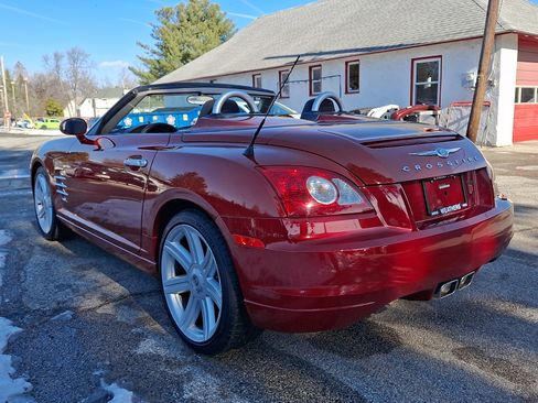 Used 2005 Chrysler Crossfire Limited image 4