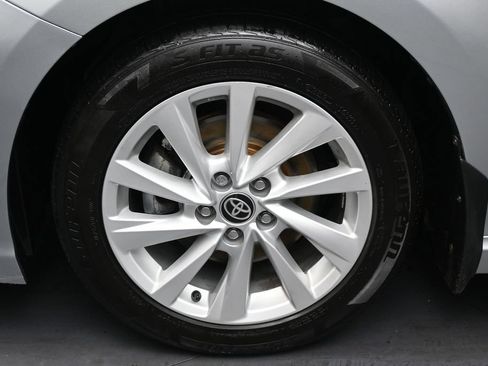 Used 2024 Toyota Camry SE FWD image 33