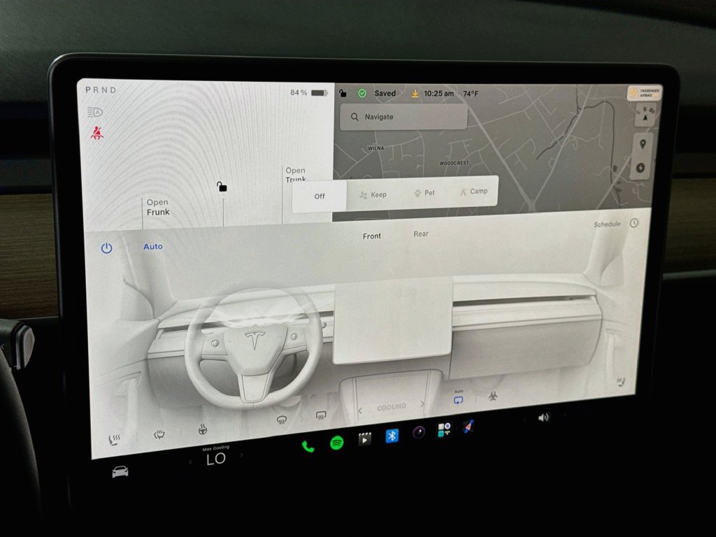 Used 2024 Tesla Model Y Long Range AWD/4WD image 8