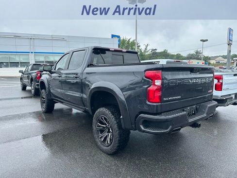 Used 2022 Chevrolet Silverado 1500 RST AWD/4WD image 11