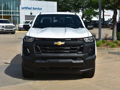 New 2026 Chevrolet Colorado W/T w/ WT Custom Package AWD/4WD image 2