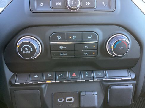 Used 2026 Chevrolet Silverado 1500 Custom w/ Turbomax Blackout Package image 20