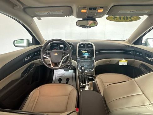 Used 2015 Chevrolet Malibu LT w/ Leather Package FWD image 23