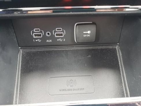 Used 2024 Jeep Grand Cherokee Altitude AWD/4WD image 21