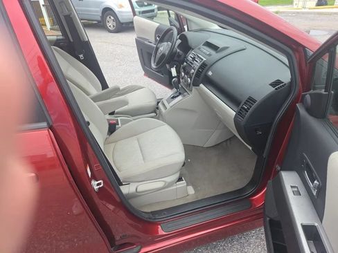 Used 2010 MAZDA MAZDA5 Touring FWD image 23