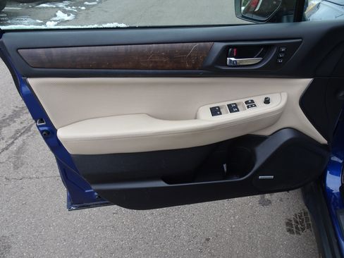 Used 2017 Subaru Outback 2.5i Limited image 13