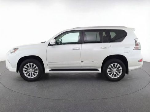 Used 2015 Lexus GX 460 w/ Premium Package image 4