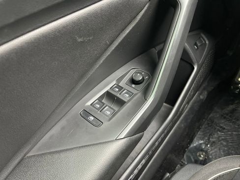 Used 2019 Volkswagen Jetta GLI image 23