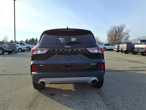 Certified 2022 Ford Escape SE image 7