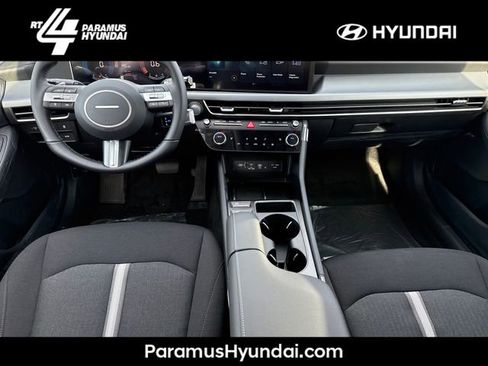 New 2026 Hyundai Sonata SEL image 1