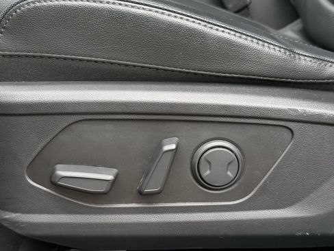 Used 2025 Hyundai Tucson Limited AWD/4WD image 28
