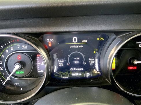 Used 2022 Jeep Wrangler Unlimited Sahara image 18