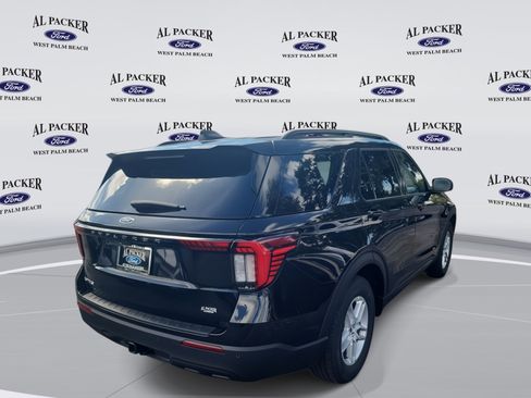 New 2026 Ford Explorer Active image 6