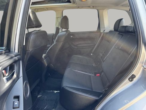 Used 2016 Subaru Forester 2.5i Touring w/ Eyesight & Navigation System AWD/4WD image 17