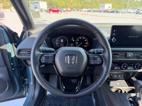 Certified 2026 Honda HR-V Sport image 17