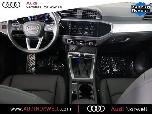 Certified 2025 Audi Q3 2.0T Premium Plus w/ Premium Plus Package image 24