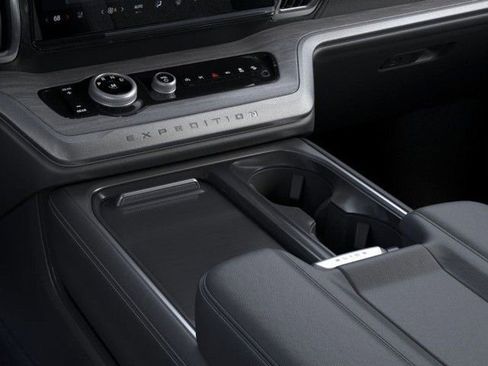 New 2026 Ford Expedition Platinum w/ Driver's Package image 15