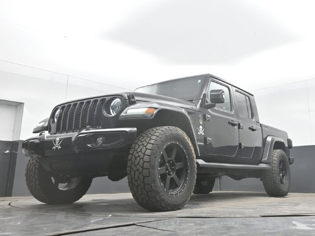 Used 2023 Jeep Gladiator Overland AWD/4WD image 31