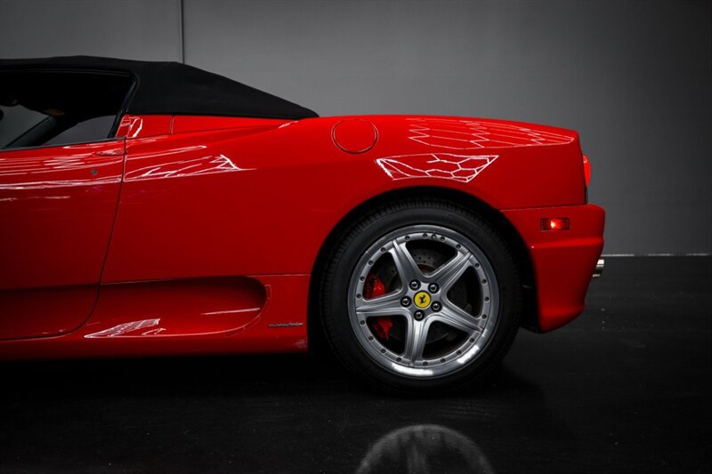 Used 2005 Ferrari 360 Spider RWD image 20