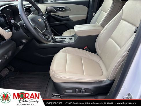 Certified 2022 Chevrolet Traverse Premier image 19