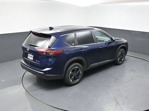 Used 2024 Nissan Rogue SV AWD/4WD image 45