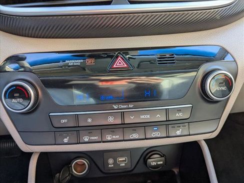 Used 2020 Hyundai Tucson SEL w/ Cargo Package image 15