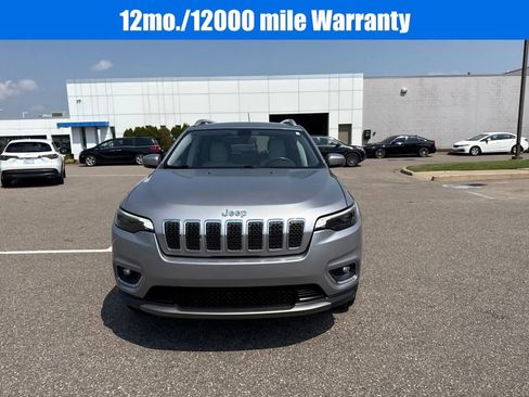 Used 2019 Jeep Cherokee Limited image 3