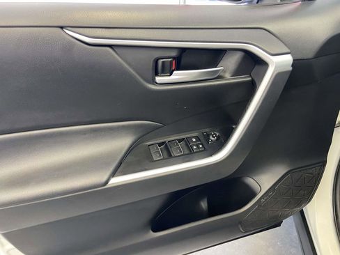 Certified 2024 Toyota RAV4 XLE image 17