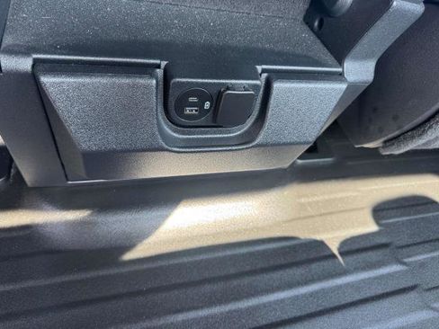 Used 2023 Ford F150 XL w/ XL Chrome Appearance Package image 10