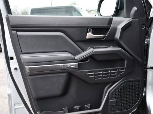 Used 2024 Toyota Tacoma TRD Off-Road w/ TRD Off Road Premium Package image 16