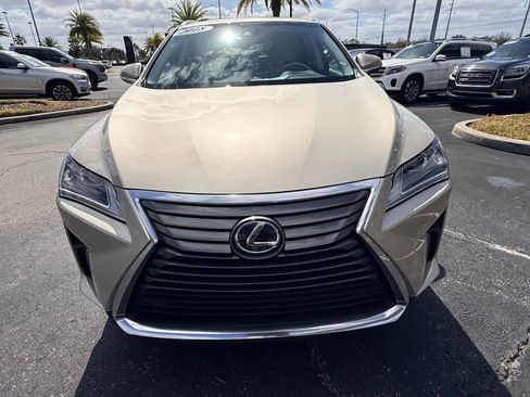 Used 2018 Lexus RX 350L w/ Premium Package image 15