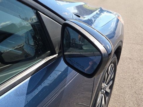 Used 2020 Ford Escape SE Sport image 6