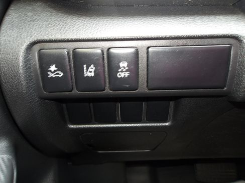 Used 2022 Mitsubishi Eclipse Cross AWD image 16