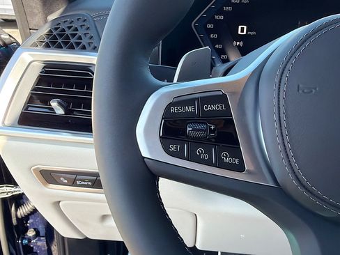 New 2027 BMW X7 M60i AWD/4WD image 36