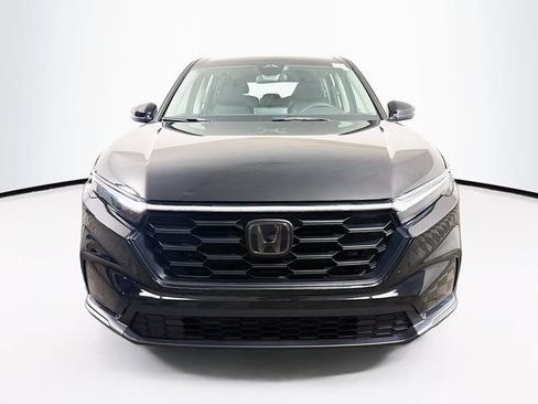 Used 2023 Honda CR-V LX image 2
