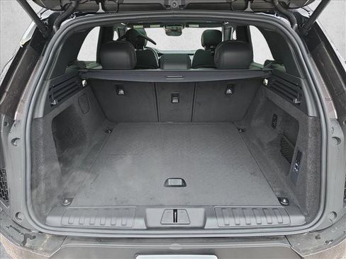 New 2026 Land Rover Range Rover Sport SE image 12