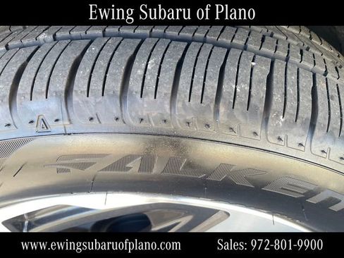 Certified 2025 Subaru Crosstrek 2.5i Limited w/ Crosstrek Mirror Package image 28