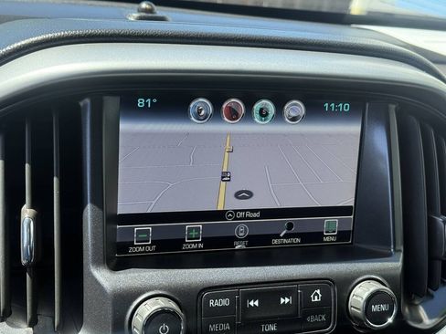Used 2016 Chevrolet Colorado LT w/ Midnight Edition RWD image 12