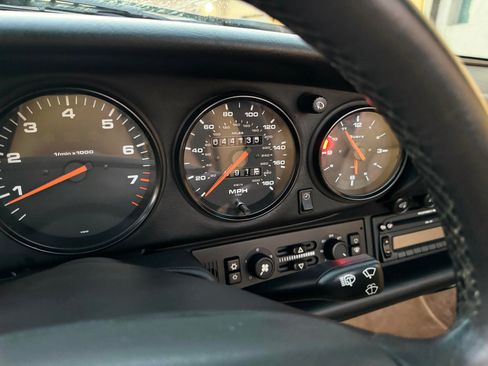 Used 1997 Porsche 911 Cabriolet image 17