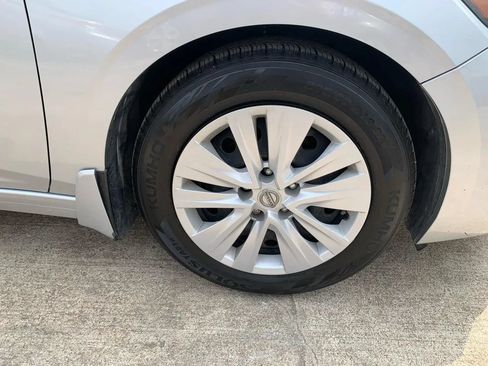 Used 2022 Nissan Sentra S FWD image 25