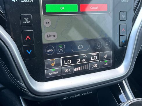 Used 2023 Subaru Outback Limited image 32