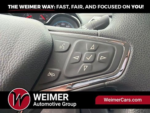 Used 2018 Chevrolet Cruze LT w/ Convenience Package FWD image 19