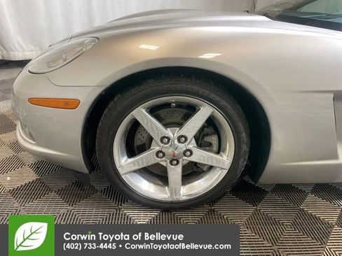 Used 2005 Chevrolet Corvette Convertible w/ Preferred Equipment Group image 8